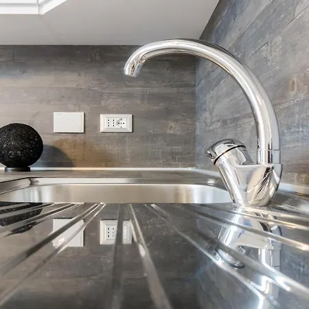 Fco Secrets Luxury * Фьюмичино