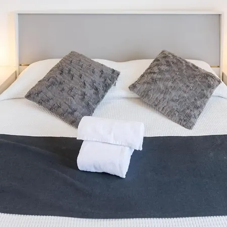 Fco Secrets Luxury * Фьюмичино